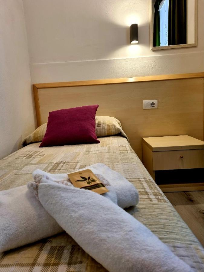 Apartamento Casa Laura Sartori Torri Del Benaco Exterior foto